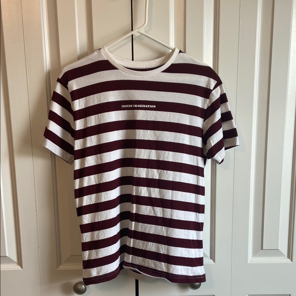 Denim & Flowers Men's Maroon and White Striped Tee